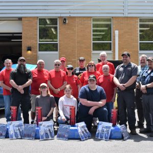 AACA Members Present CCCTC Outstanding Students With Tool Kits