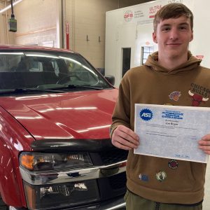 CCCTC Collision Repair Student Earns ASE Entry Level Certification