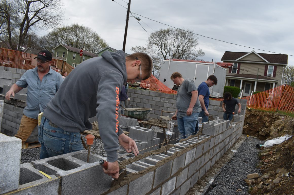 CCCTC Masonry Construction Students Help Build Foundation for Habitat for Humanity